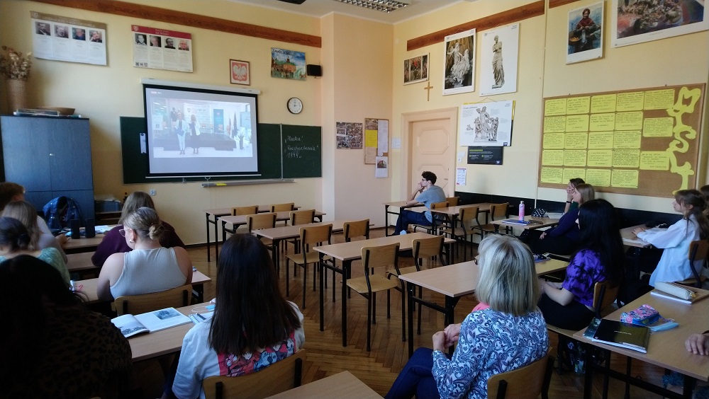 Klasa IIID podczas spotkania online z prof. M. Rusinkiem